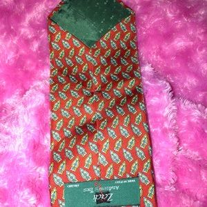men’s, unique red and green patterned tie